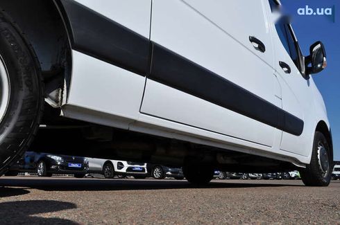 Renault Master 2021 - фото 23