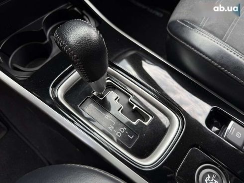 Mitsubishi Outlander 2019 - фото 18