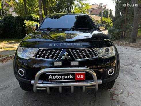 Mitsubishi Pajero Sport 2011 черный - фото 2