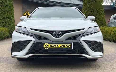 Toyota Camry 2024 - фото 2