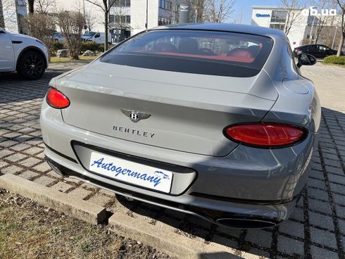 Bentley Continental GT 2022 - фото 43