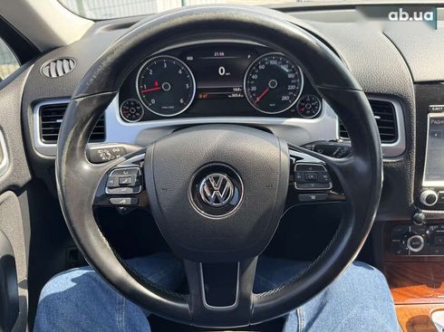 Volkswagen Touareg 2012 - фото 24