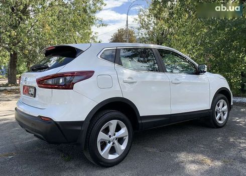 Nissan Qashqai 2021 - фото 22