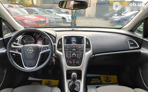 Opel Astra 2011 - фото 14