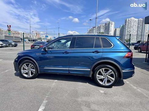 Volkswagen Tiguan 2022 - фото 17