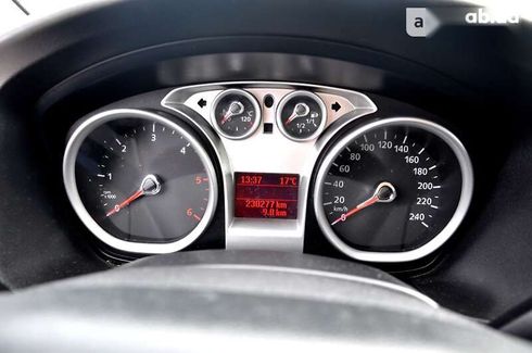 Ford Focus 2009 - фото 24