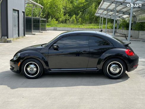 Volkswagen Beetle 2016 черный - фото 7