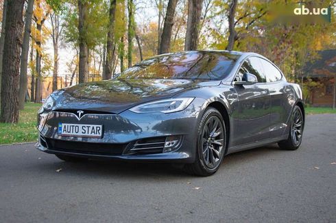 Tesla Model S 2017 - фото 6