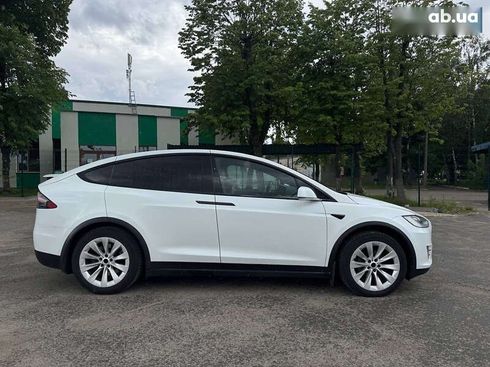 Tesla Model X 2017 - фото 7