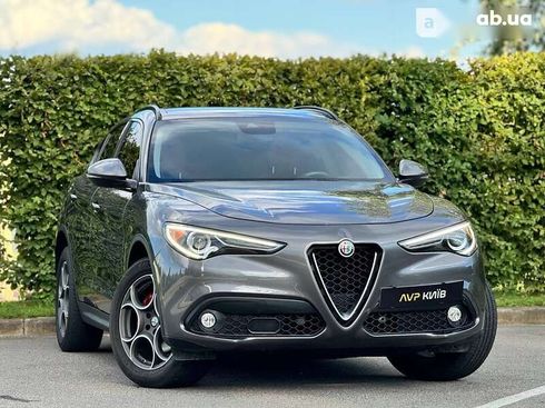 Alfa Romeo Stelvio 2017 - фото 3