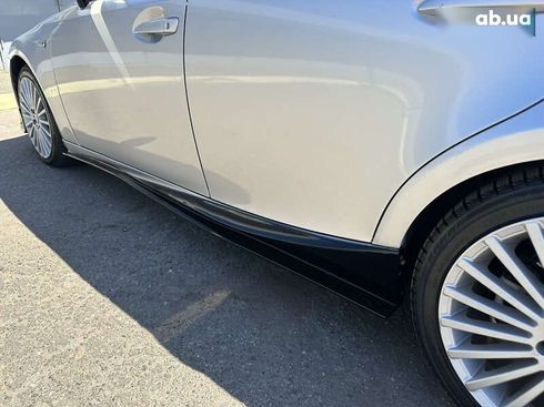 Lexus IS 2015 - фото 25