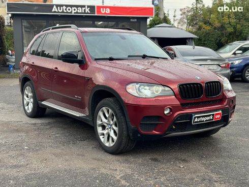 BMW X5 2010 красный - фото 3