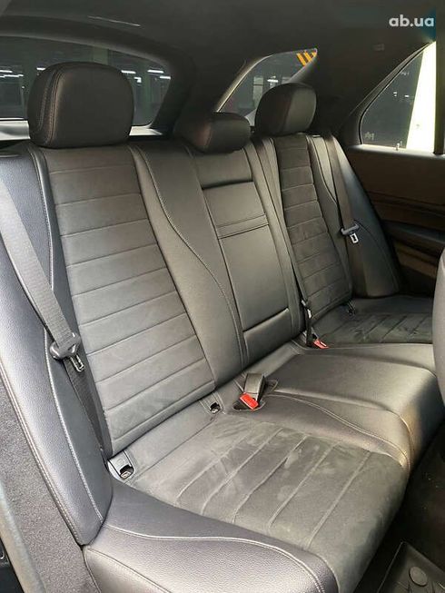 Mercedes-Benz GLE-Class 2019 - фото 30