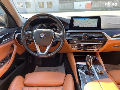 BMW 5 серия 2017 коричневый - фото 33