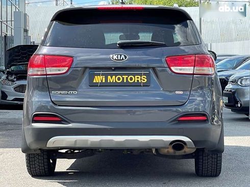 Kia Sorento 2016 - фото 12
