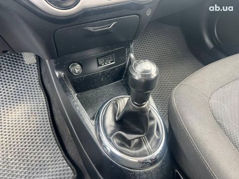 Hyundai i20 2011 серый - фото 27