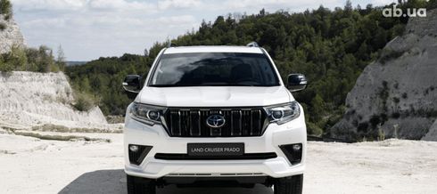 Toyota Land Cruiser Prado 2023 - фото 3