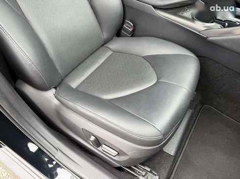Toyota Camry 2021 - фото 21