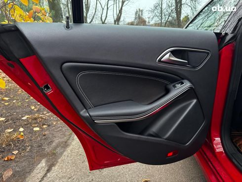 Mercedes-Benz CLA-Класс 2018 красный - фото 73