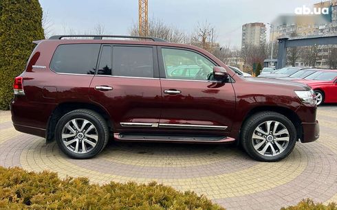 Toyota Land Cruiser 2016 - фото 8