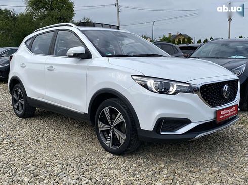 MG ZS EV 2021 - фото 20