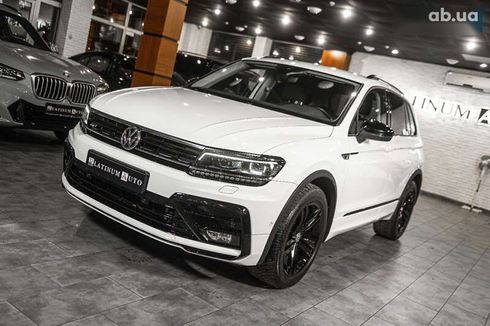 Volkswagen Tiguan 2020 - фото 11