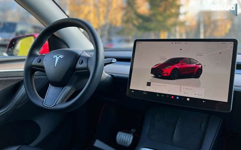 Tesla Model Y 2023 - фото 19