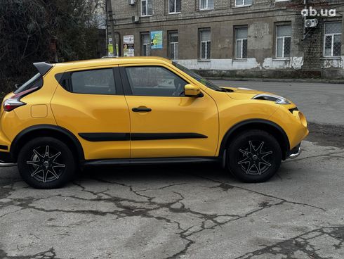 Nissan Juke 2017 желтый - фото 28