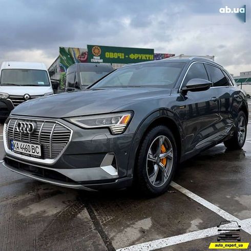 Audi E-Tron 2019 - фото 7