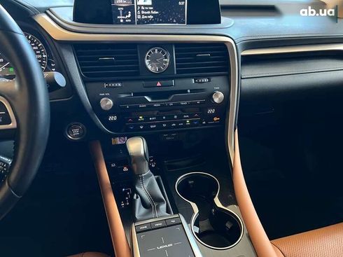 Lexus RX 2022 - фото 28