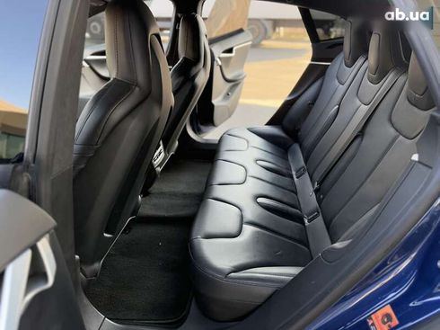 Tesla Model S 2016 - фото 24