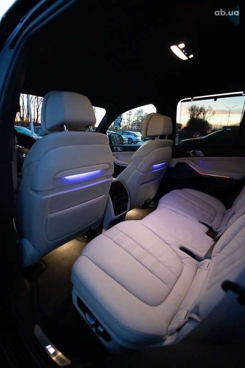 BMW X5 2019 - фото 28