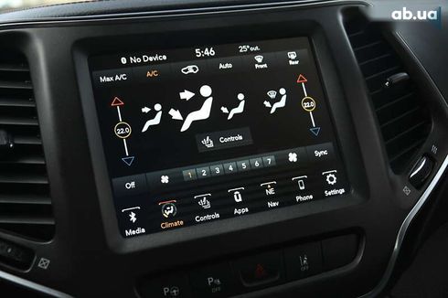 Jeep Cherokee 2021 - фото 28