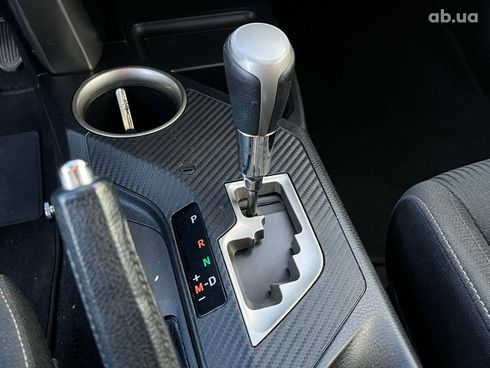 Toyota RAV4 2014 коричневый - фото 27