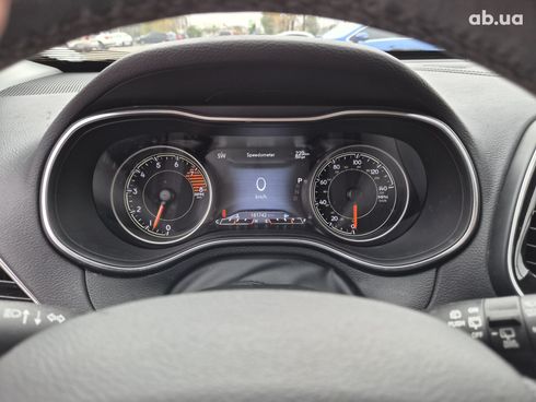 Jeep Cherokee 2018 серый - фото 5