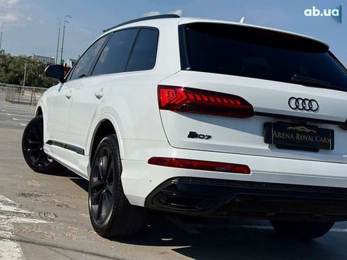 Audi Q7 2021 - фото 9