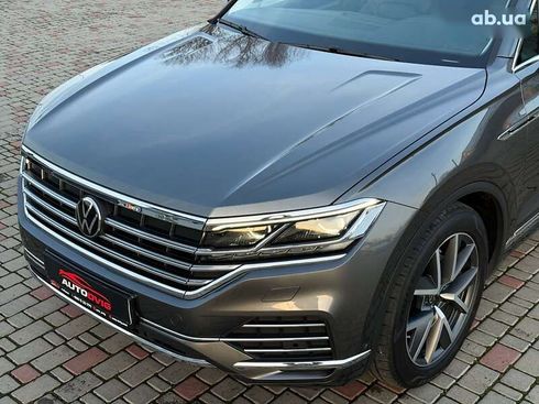 Volkswagen Touareg 2020 - фото 12