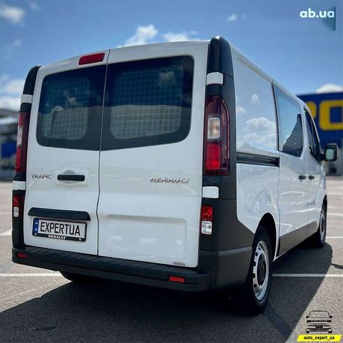 Renault Trafic 2021 - фото 3