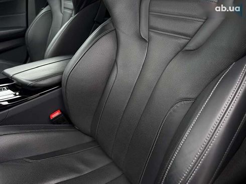 BMW M5 2022 - фото 26
