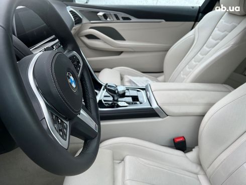 BMW 8 серия 2021 - фото 9