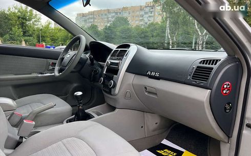 Kia Cerato 2007 - фото 10