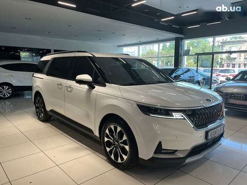 Kia Carnival 2021 - фото 3
