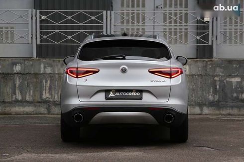 Alfa Romeo Stelvio 2020 - фото 6