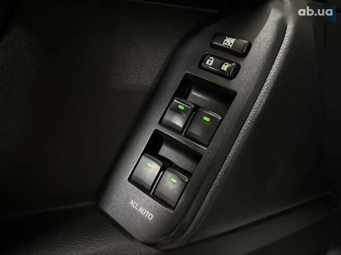 Toyota Land Cruiser Prado 2016 - фото 22