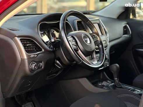 Jeep Cherokee 2018 - фото 11