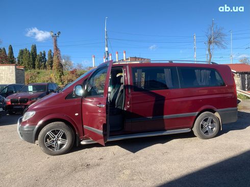 Mercedes-Benz Vito 2006 красный - фото 9
