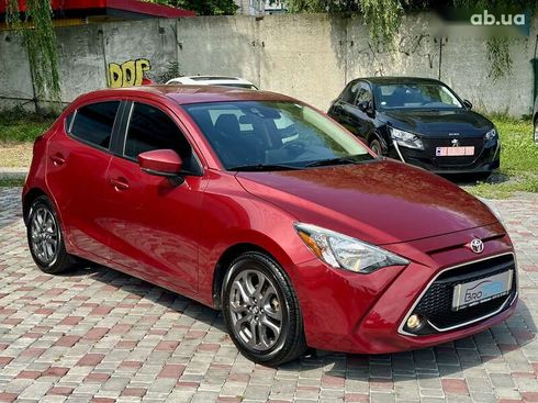 Toyota Yaris 2019 - фото 10