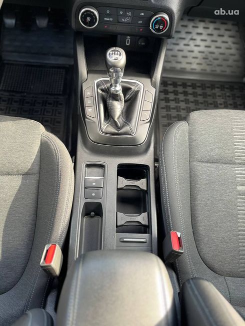 Ford Focus Active 2020 черный - фото 11