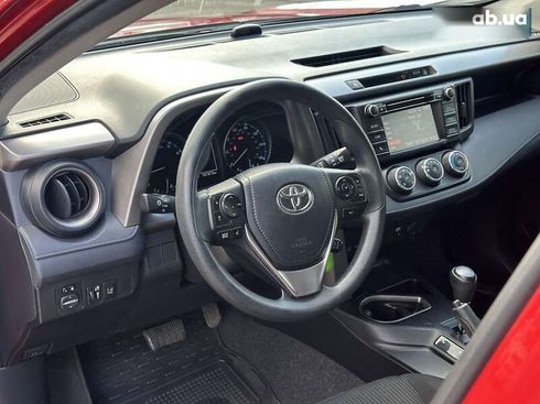 Toyota RAV4 2016 - фото 15