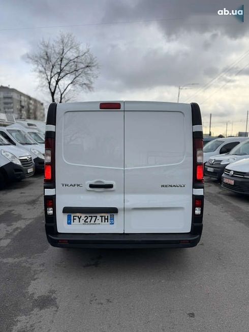 Renault Trafic 2021 - фото 8